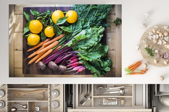 KitchenYeah® Inductie beschermer 81.6x52.7 cm - Groente - Fruit - Houten kist - Kookplaataccessoires - Afdekplaat voor kookplaat - Inductiebeschermer - Inductiemat - Inductieplaat mat