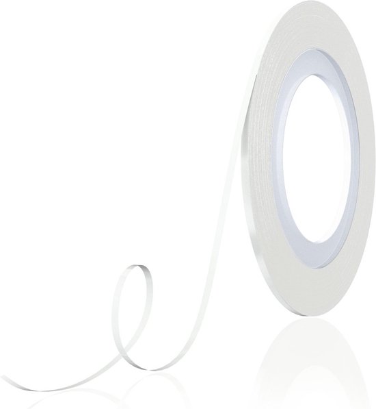 Korneliya striping tape wit, 3 mm breed, op een rol.