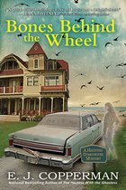 A Haunted Guesthouse Mystery 10 - Bones Behind the Wheel