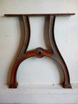 Tafelpoot industrieel-tafelpoten-Tafelonderstel-gietijzer-T04