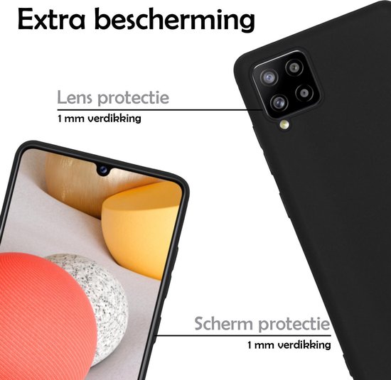 Zwarte telefoonhoes, links een scherm met abstracte cirkels, rechts de achterkant van de hoes die lensbescherming toont.