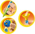 Drie circulaire beelden: een groene pen die wordt gevuld, een gele trechter en een blauw monsterhoofdje dat op een pen wordt gezet.