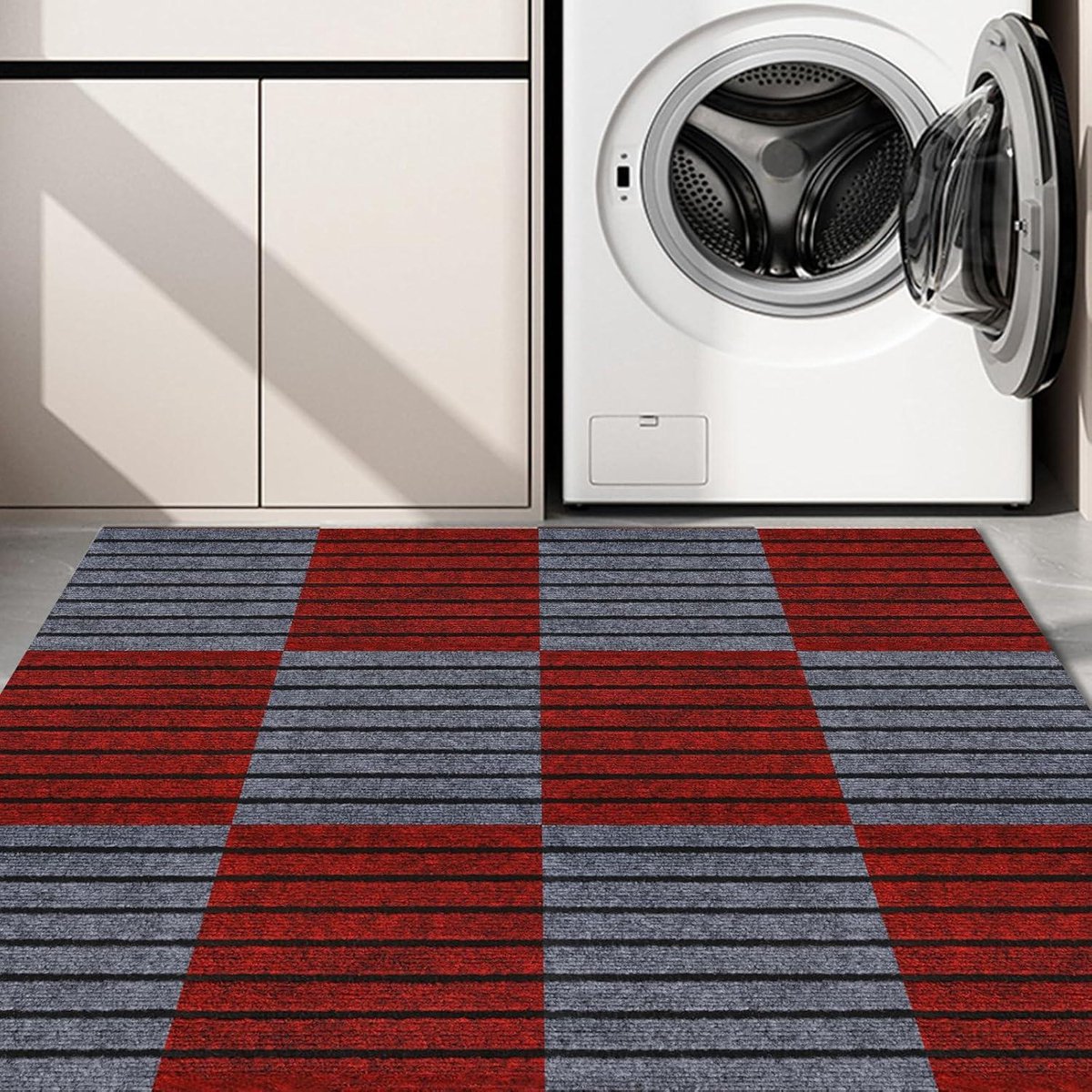 Zelfklevende tapijt vloertegels schil en plak 30 x 30 cm vierkant wasbaar indoor outdoor tapijt vloertegels 15 stuks zwart