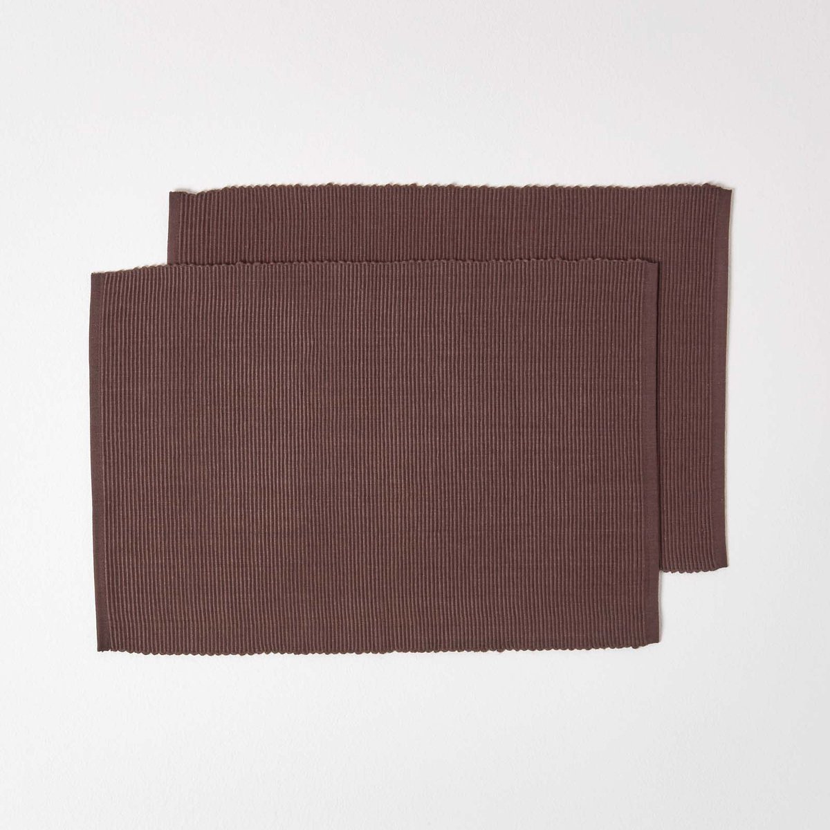 Homescapes bruine placematset van 2 – 100% katoen, 33x50 cm