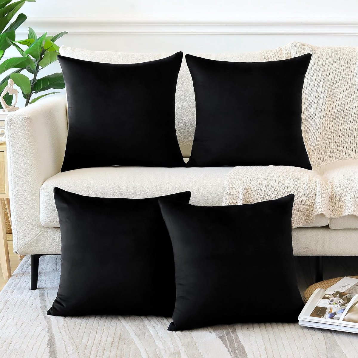 ROOM99 Feel Elegante sprei crème 220 x 240 cm, veelzijdig inzetbaar als bedsprei of banksprei, sprei voor bed en bank, gewatteerde stijl, ideaal als fluwelen sprei