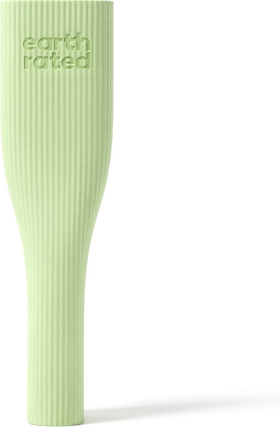Lichtgroene, geribbelde natuurrubberen kauwspeeltje, "earth rated" logo erop.