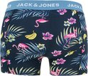 Boxershorts met donkerblauwe print van roze flamingo's, bananen en tropische bloemen. Lichtblauwe tailleband met JACK & JONES logo.