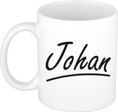 Johan naam cadeau mok / beker met sierlijke letters - Cadeau collega/ vaderdag/ verjaardag of persoonlijke voornaam mok werknemers