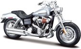 schaalmodel Harley Davidson 2009 Fxdfse CVO Fat Bob 1:18 zilver