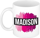 Madison  naam cadeau mok / beker met roze verfstrepen - Cadeau collega/ moederdag/ verjaardag of als persoonlijke mok werknemers
