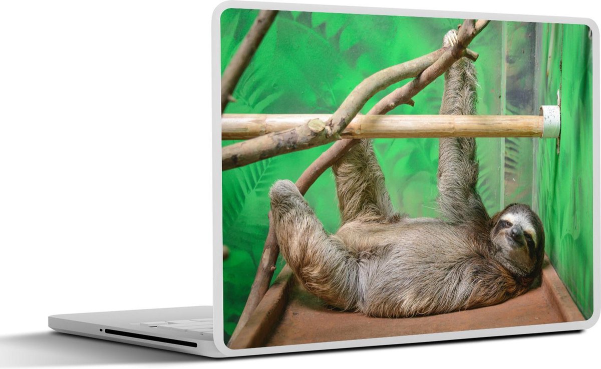 Laptop sticker - 11.6 inch - Een luiaard ligt op een tafel in de dierentuin - 30x21cm - Laptopstickers - Laptop skin - Cover