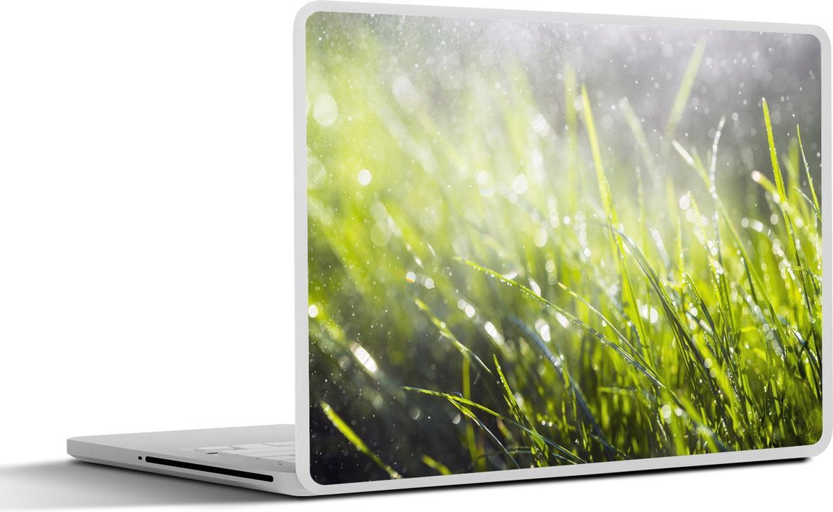Laptop sticker - 12.3 inch - Waterdruppen vallen op het gras - 30x22cm - Laptopstickers - Laptop skin - Cover