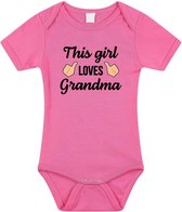 This girl loves grandma tekst baby rompertje roze meisjes - Cadeau oma 56 (1-2 maanden)