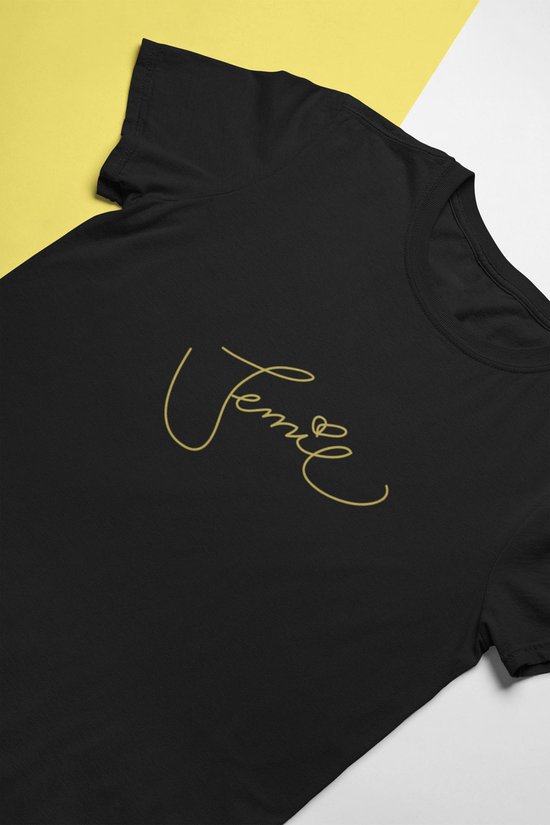 BlackPink Jennie Signature T-Shirt | Fan Sign Love | In Your Area | Maat M Zwart
