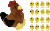 Pluche bruine kippen/hanen knuffel van 25 cm met 16x stuks mini kuikentjes 3 cm - Paas/pasen decoratie