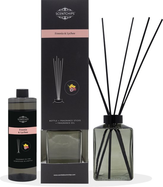 Scentchips® Cadeauset Geurstokjes Freesia & Lychee - Met Groene Fles - Huisparfum - Geurverspreider - Luchtverfrisser - Geschenkdoos - Giftbox