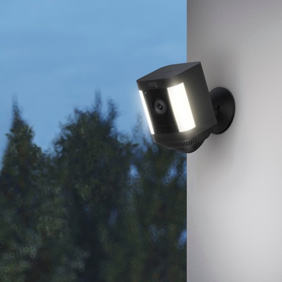 Ring Spotlight Cam Plus - Batterij- Beveiligingscamera - Zwart
