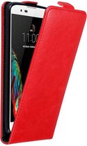 Cadorabo Hoesje geschikt voor LG K10 2016 in APPEL ROOD - Beschermhoes in flip design Case Cover met magnetische sluiting