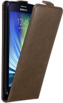 Cadorabo Hoesje geschikt voor Samsung Galaxy A7 2015 in KOFFIE BRUIN - Beschermhoes in flip design Case Cover met magnetische sluiting
