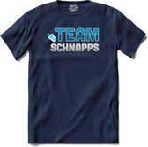 Team Schnapps | Grappige apres ski dank shirt | Wintersport kleding - T-Shirt - Unisex - Navy Blue - Maat 4XL