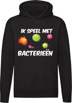 Ik speel met bacterie | microbioloog | bacteriologie | microbiologie | wetenschap | onderzoeker | Unisex | Trui | Sweater | Hoodie | Capuchon | Zwart