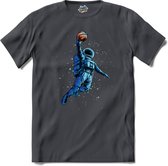 Astronaut Met Basketbal | Ruimte - Astronaut - Basketbal - T-Shirt - Unisex - Mouse Grey - Maat M