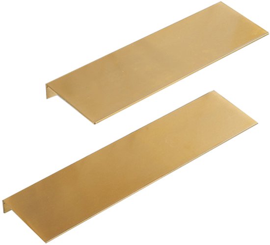 Twee gebogen gouden metalen wandplanken geïsoleerd op een witte achtergrond.