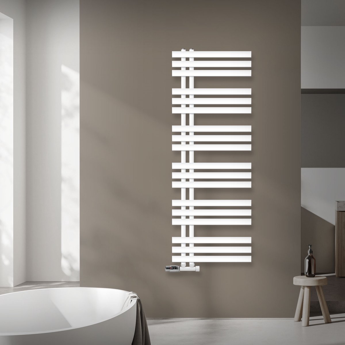 Badkamer radiator middenaansluiting 500x1400 mm wit met muuraansluitset LuxeBath