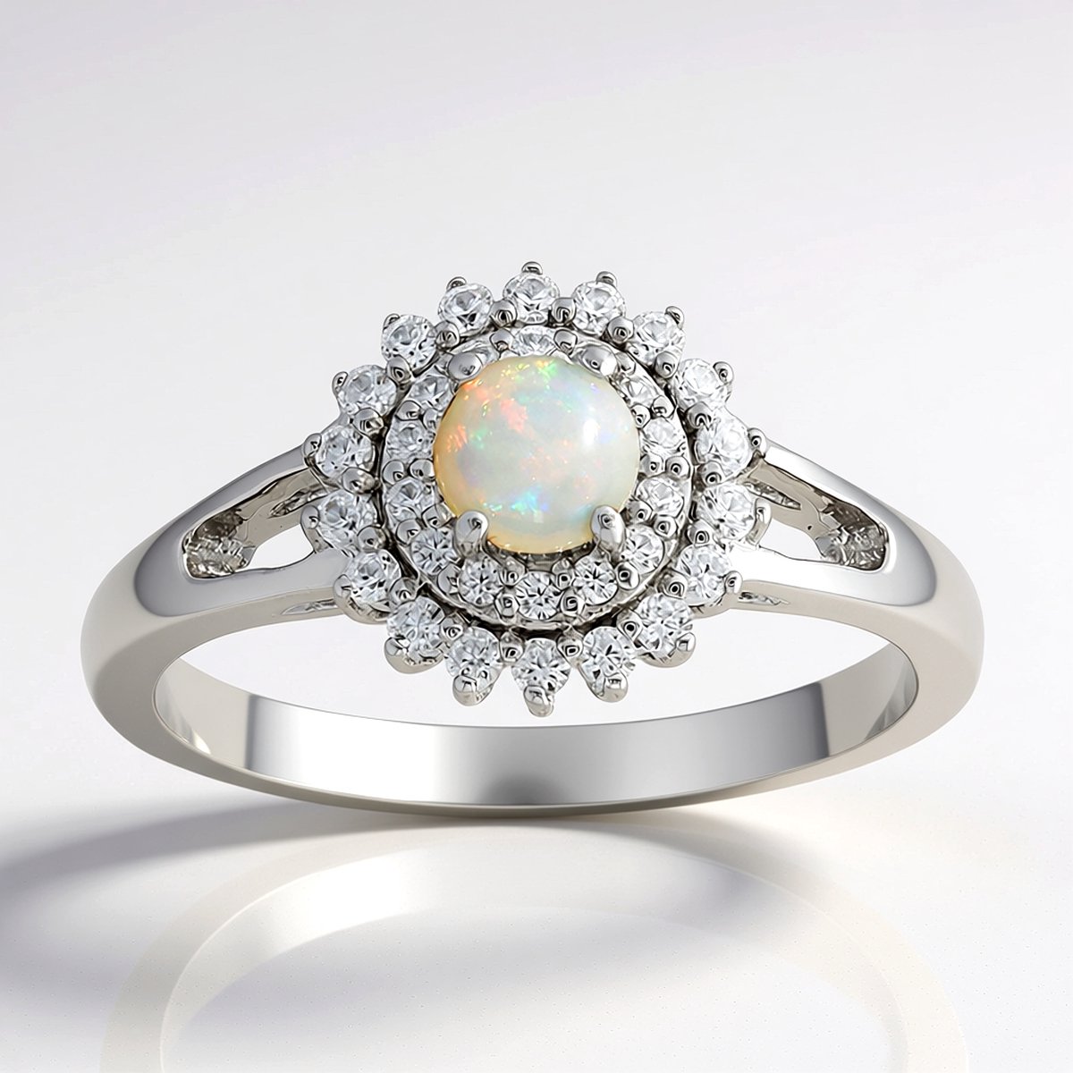 Cavill - Zilveren ring met Australische opaal 0,12 ct & Cambodjaanse zirkoon 0,28 ct - 925 Sterling zilver, platina laag - Elegante cabochon pavé