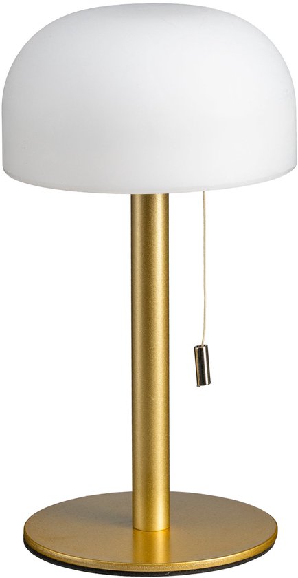 Lampe de table dorée avec abat-jour blanc, isolée sur fond blanc.