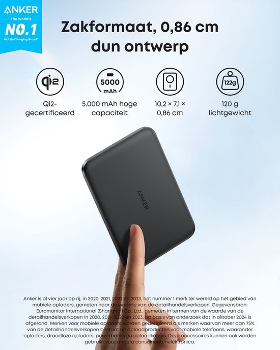 Zwarte, zakformaat Anker powerbank (0,86 cm dun) met 5000 mAh batterij en een gewicht van 122g.