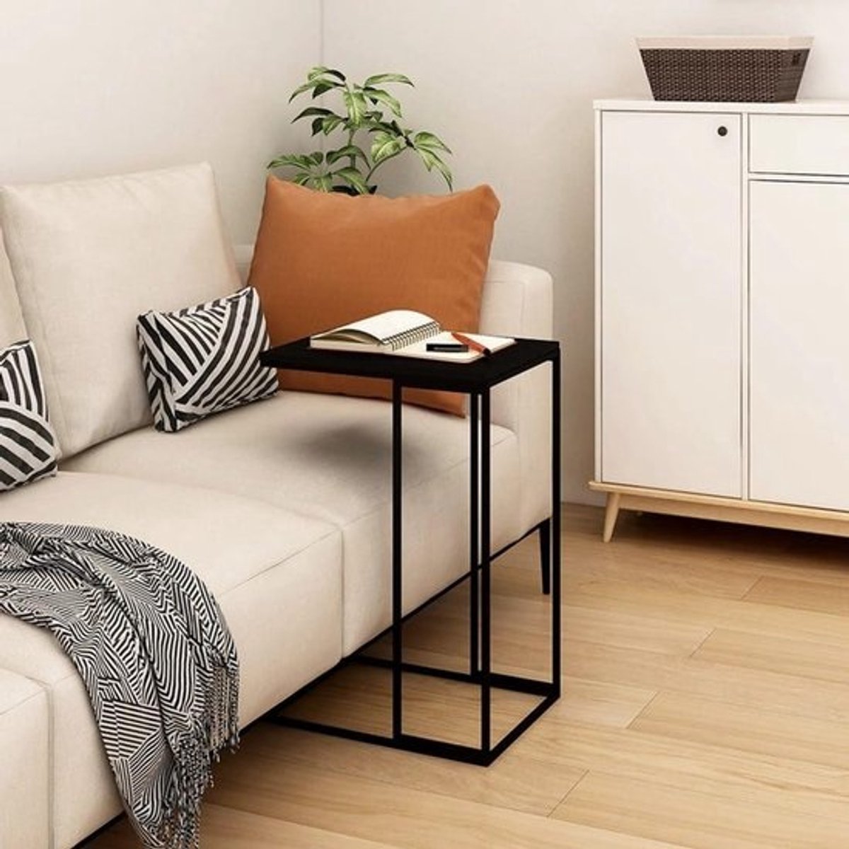 Bijzettafel - Sidetable Hout - Decoratie Plaatsen - C-vormig Ontwerp - 40x30x59 cm - Zwart