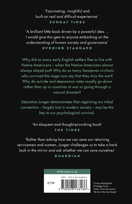 Boekomslag met recensies en details over het boek 'Tribe' van Sebastian Junger.