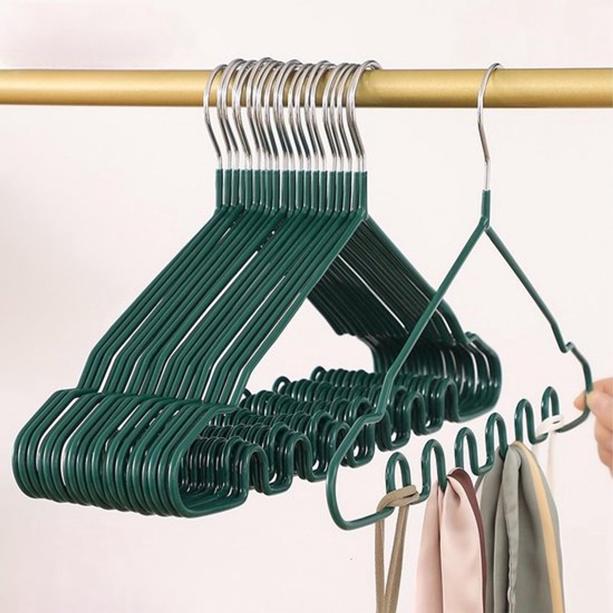 Dailygoody - Kleerhangers - Antislip - Belastbaar met zware kleding - Donkergroen