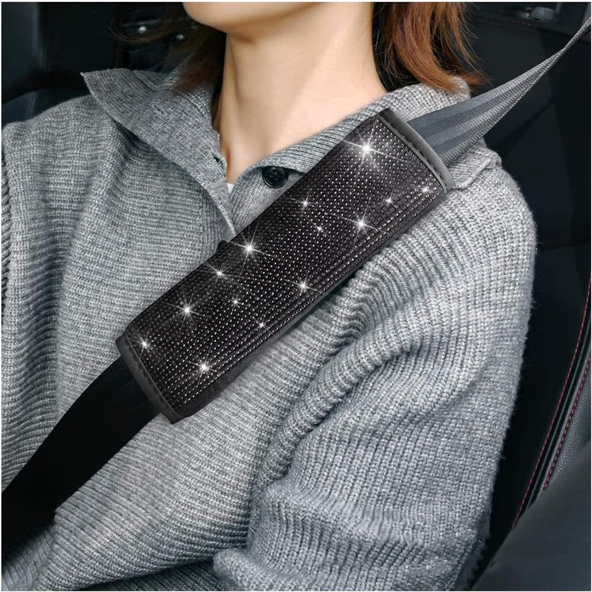 SnelShoppen - Bling Bling Autogordel Kussen met Rhinestones, Zachte Seatbelt Cover, Geschikt voor Alle Voertuigen, SUV's, Perfecte Interieurdecoratie