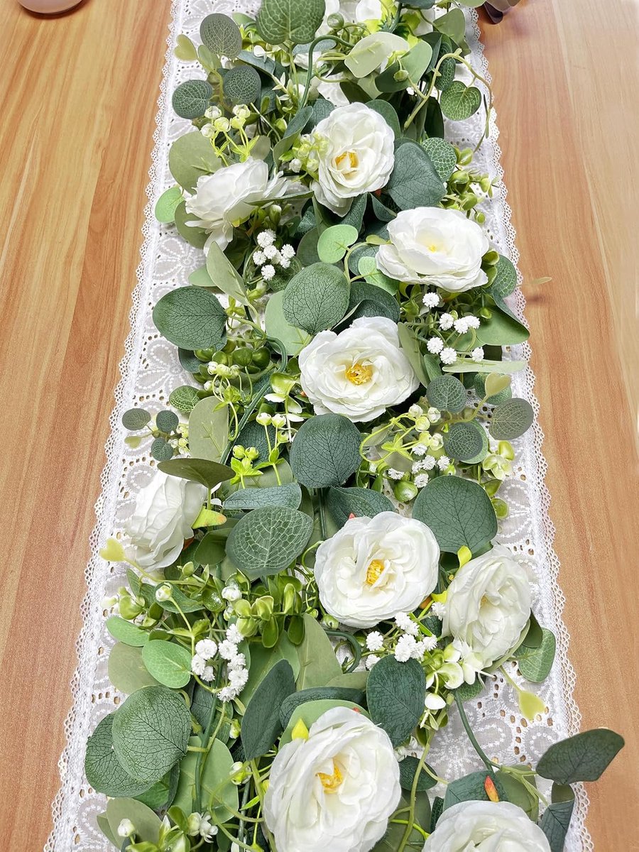Kunstbloemen Slinger 1.8 Meter - Eucalyptus met Witte Rozen - Realistische Decoratie - Voor Bruiloften - ShopVlot