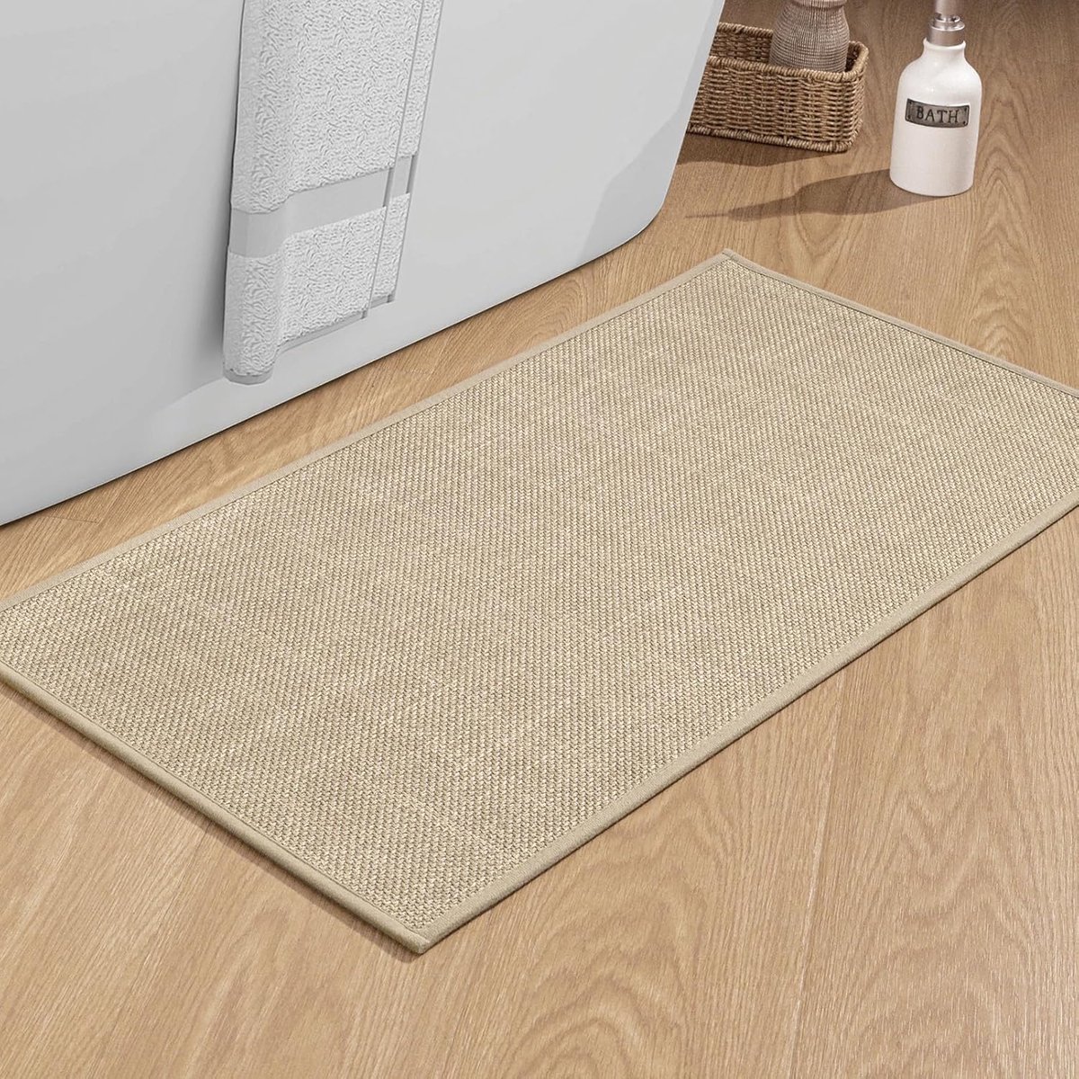 SnelShoppen - Non Slip Badmat 60x120cm Beige - Wasbare Badkamer Tapijt met Rubber Achterkant - Antislip Douchemat - Voor Badkamer en Douche