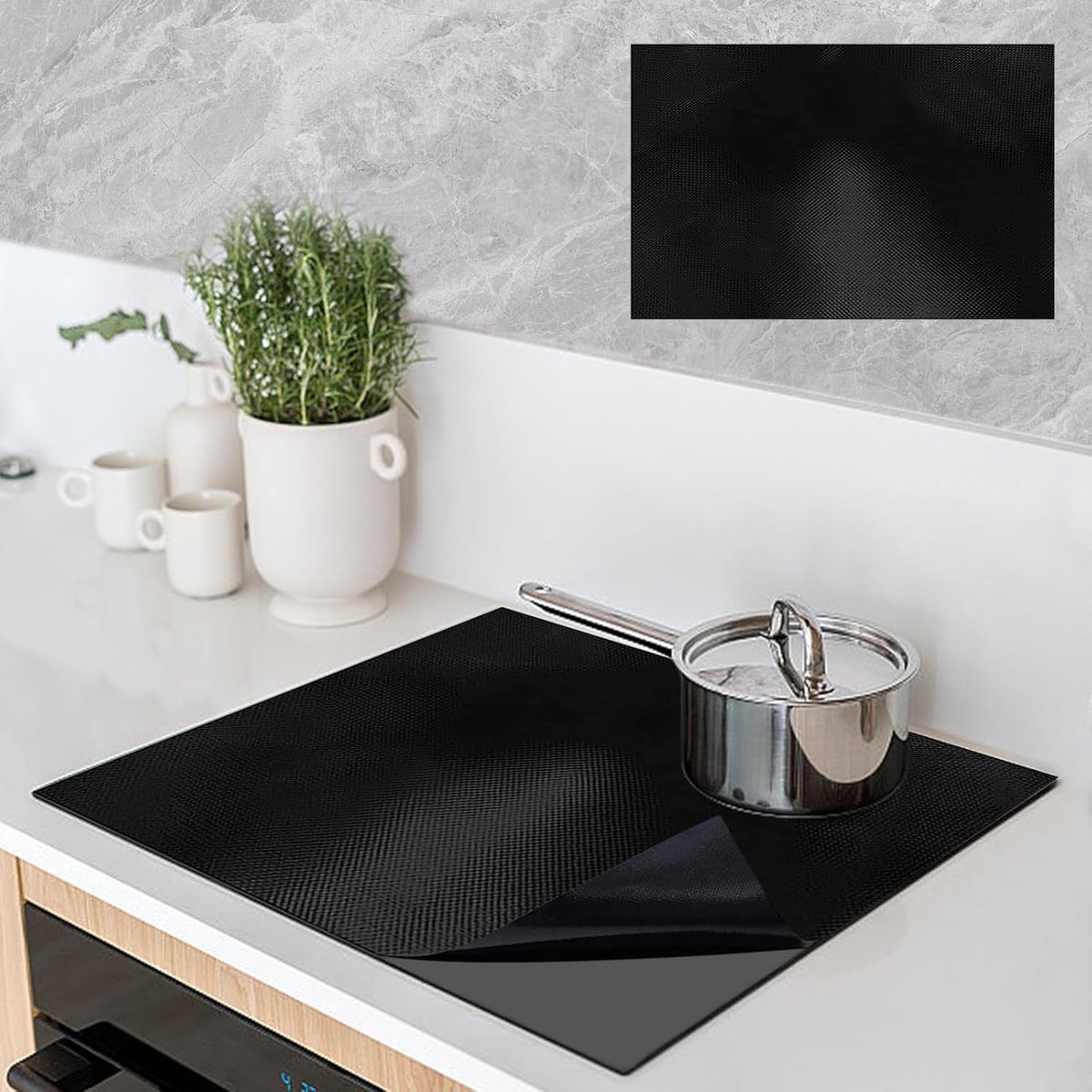 SnelShoppen - 52 x 60 cm Grote Zwarte Siliconen Inductiekookplaat Beschermmat - Hoge Temperatuur, Vuurvast, Voedselveilig - Keuken Accessoire