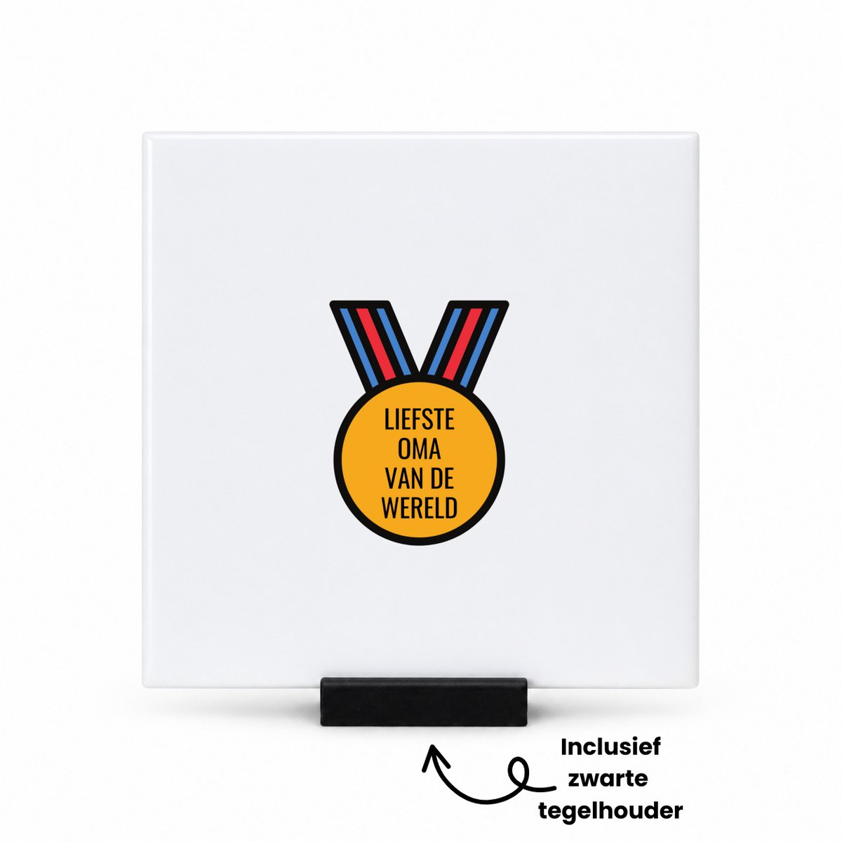 Hacebo liefste oma van de wereld tegeltje met tegelhouder - Oma - de liefste oma - tegeltjes met tekst - verjaardagscadeau - verjaardag - cadeau - cadeautje voor oma - oma artikelen - kado - geschenk - gift - spreuktegels - 10.8x10.8 CM Wit