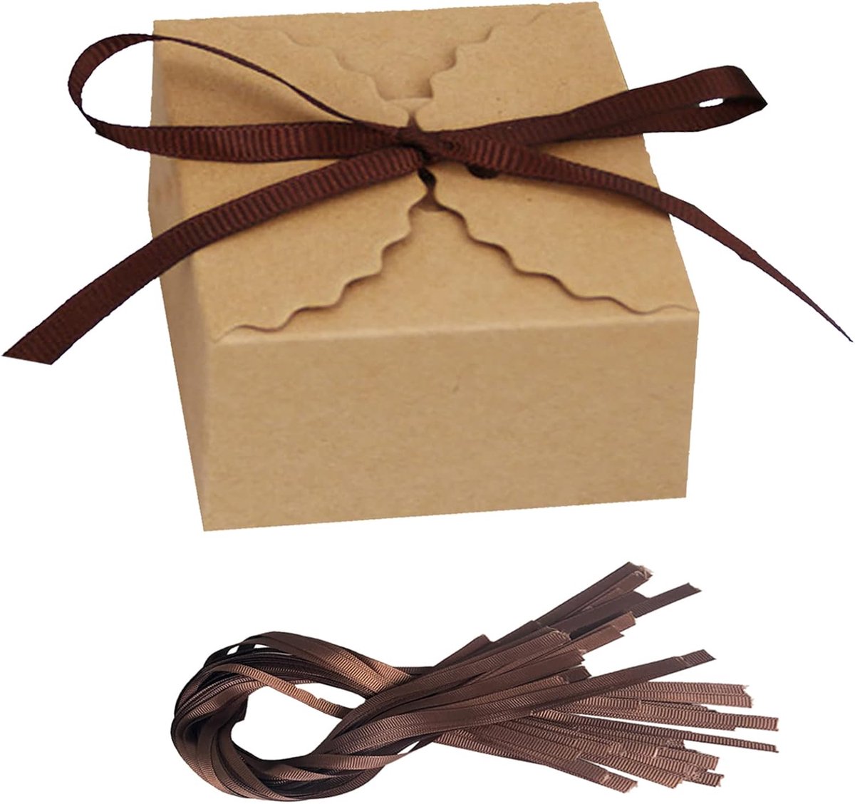 SnelShoppen - 30 Stuks Kraftpapier Dozen Geschenkdozen - Vierkante Cadeauverpakking met Bruin Lint voor Verjaardagen, Feestjes en Kerst - Ideaal voor