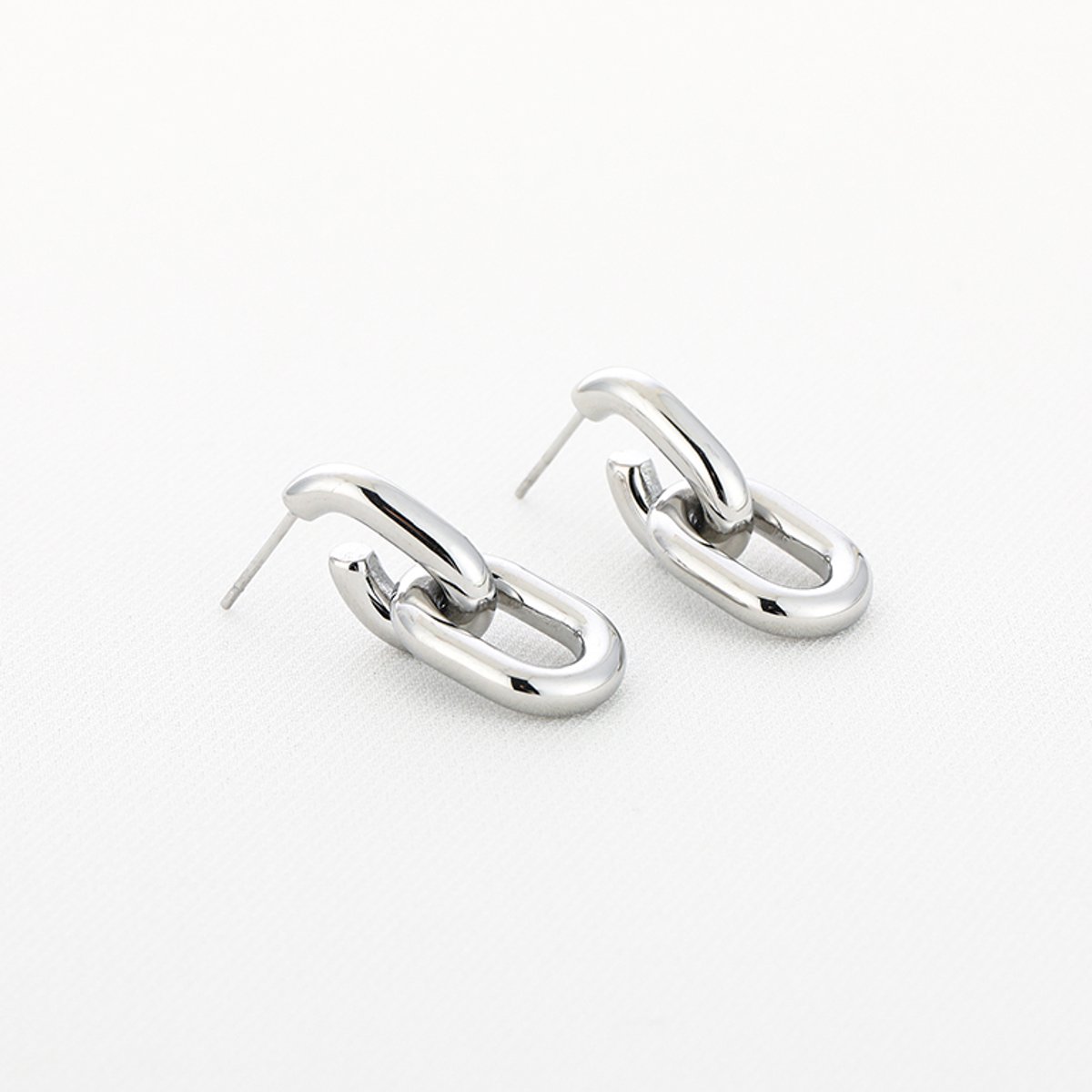 Stainless Steel Chique Schakel Oorbellen – Elegante & Minimalistische Schakeloorhangers - RVS - Zilver