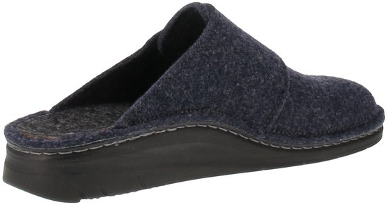 Donkerblauwe wollen pantoffel, achterkant zichtbaar, met zwarte zool.