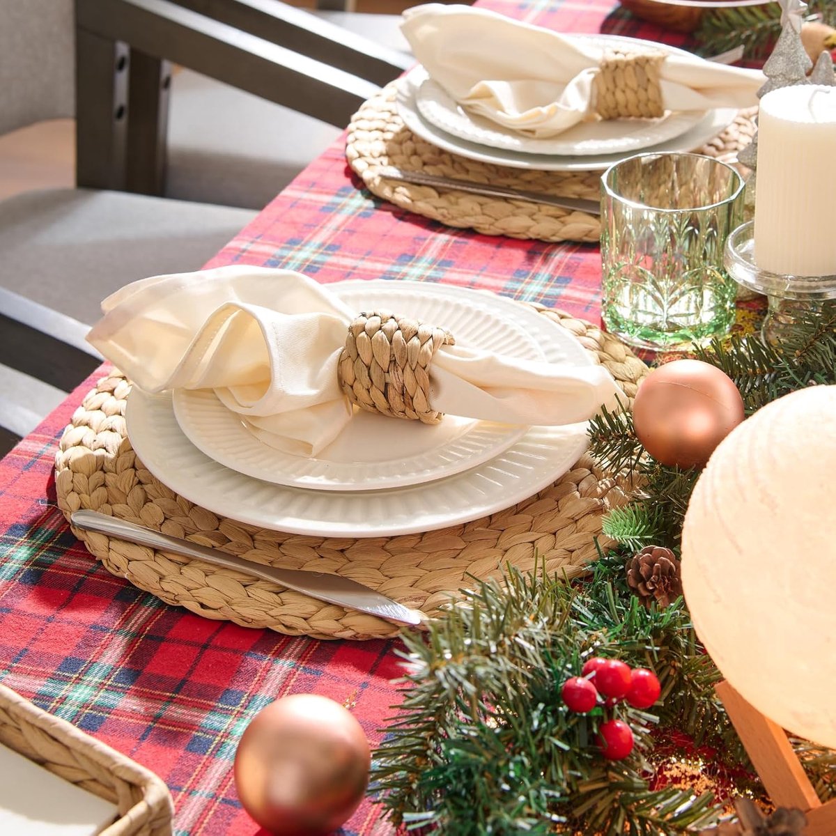 Ronde geweven placemats 35 cm - natuurlijke waterhyacint - gevlochten rietjes - stijlvol tafeldecoratie - ShopVlot