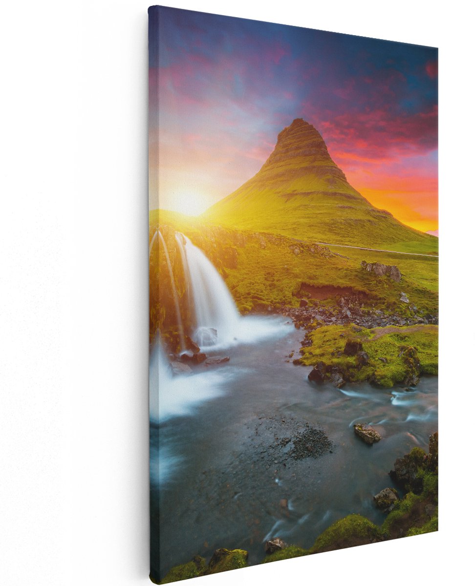 Artaza Canvas Schilderij Waterval Bij Een Vulkaan Met Zonsondergang - 120x180 cm - Groot - Wanddecoratie Woonkamer - Schilderijen - Muurdecoratie