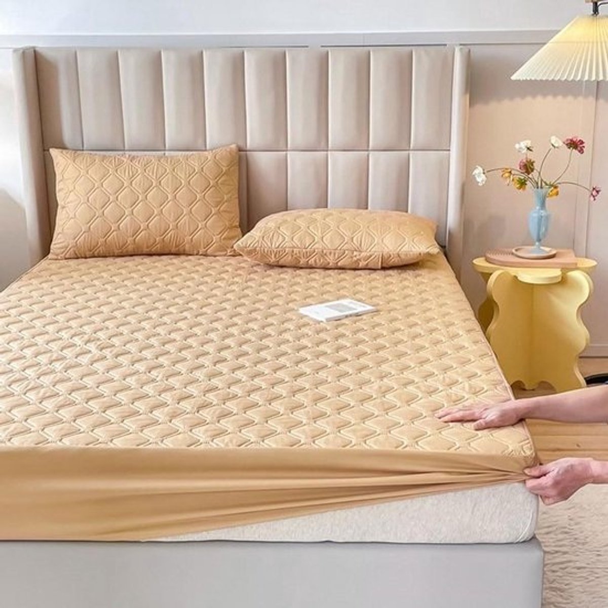 Matrasbeschermer - Hoeslaken Matrashoes - Matras Beschermen - Waterdicht Gewatteerd - 120x200cm+30cm - Geel