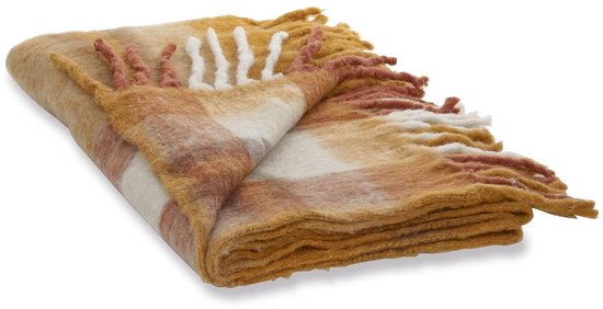 Gevouwen plaid in ruitpatroon met franjes in de kleuren bruin, crème en oranje.