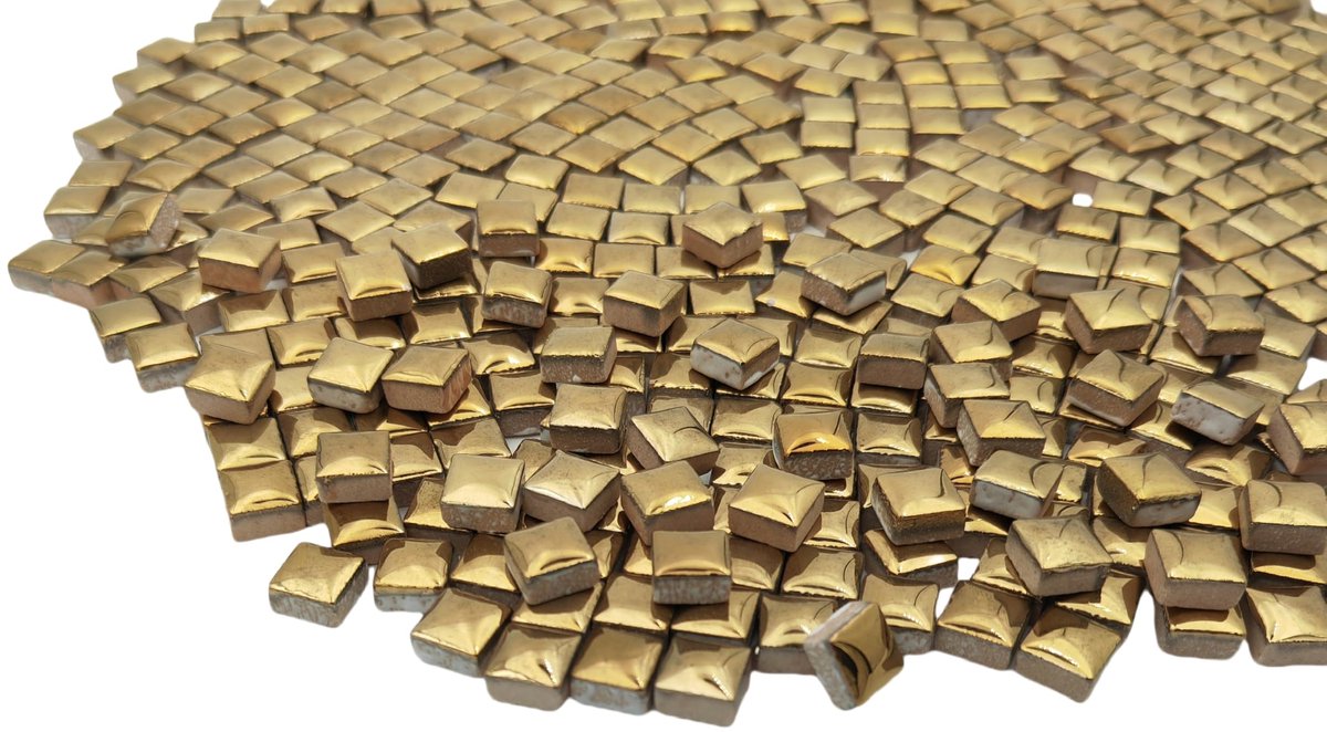 Vierkante keramische mozaïektegels, 500 stuks 1 * 1 cm handgemaakte creatieve micromozaïek stukken voor liefhebbers van DIY mozaïekprojecten en huisdecoratie (goud)