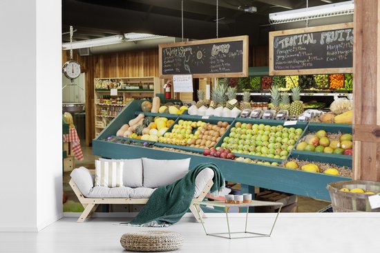 Behang - Fotobehang Fruit - Supermarkt - Krijtbord - Breedte 390 cm x hoogte 260 cm