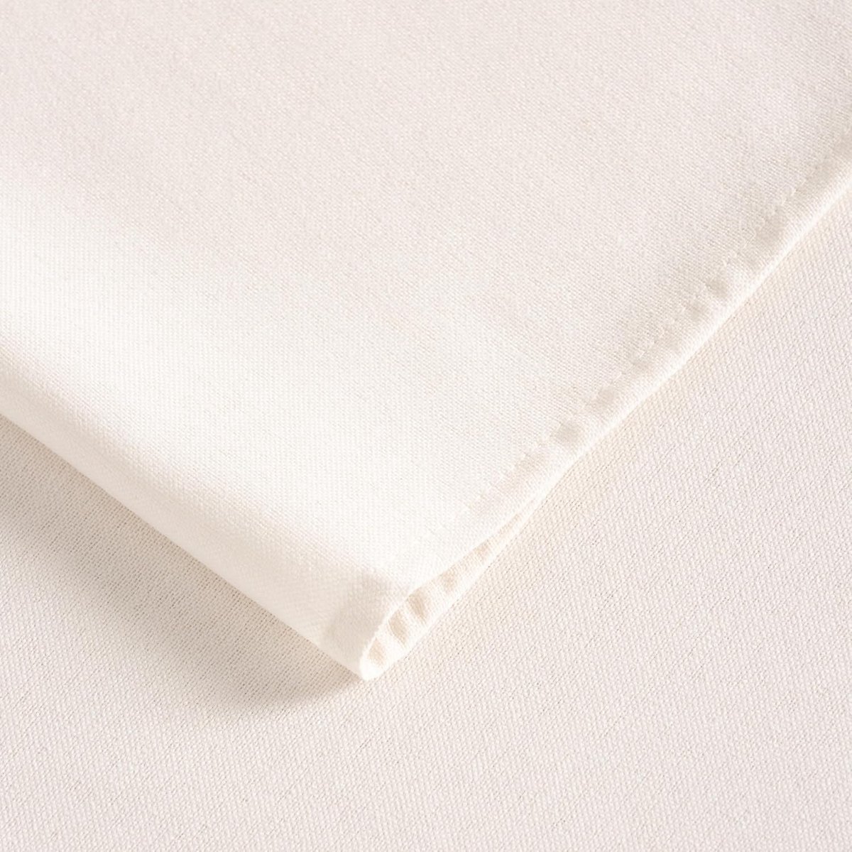 SnelShoppen - Tafellaken Stain Resistant Vierkant 140 x 140 cm - Melange Stof met Natuurlijke Voel - Wit - Geschikt voor Feesten, Tuin, Keuken, Campin