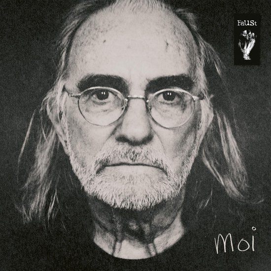 Albumcover Faust Moi met close-up van oudere man met bril, lange grijze haren en baard.